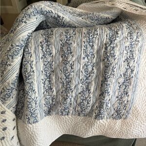 SERENA & LILY King sized reversible quilt